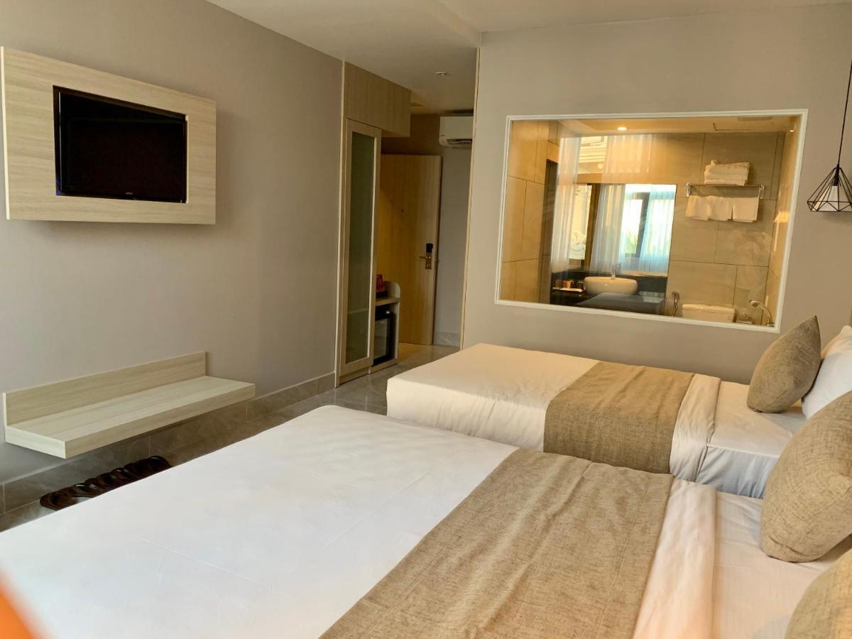 Holiday 2 Hotel 芹苴 外观 照片