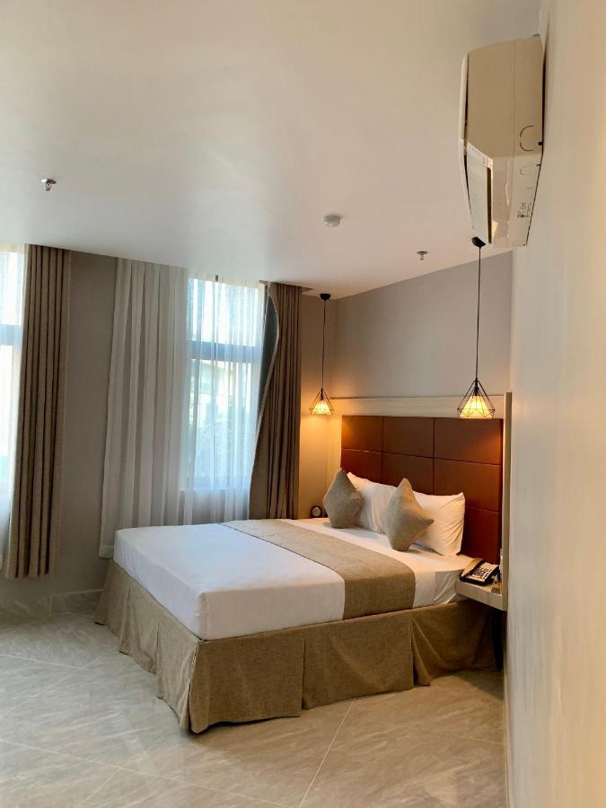 Holiday 2 Hotel 芹苴 外观 照片